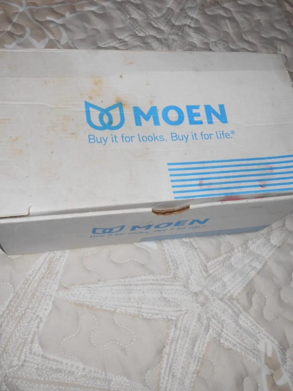 Moen L4621 Chateau Single Handle Bathroom Faucet Chrome New in Box